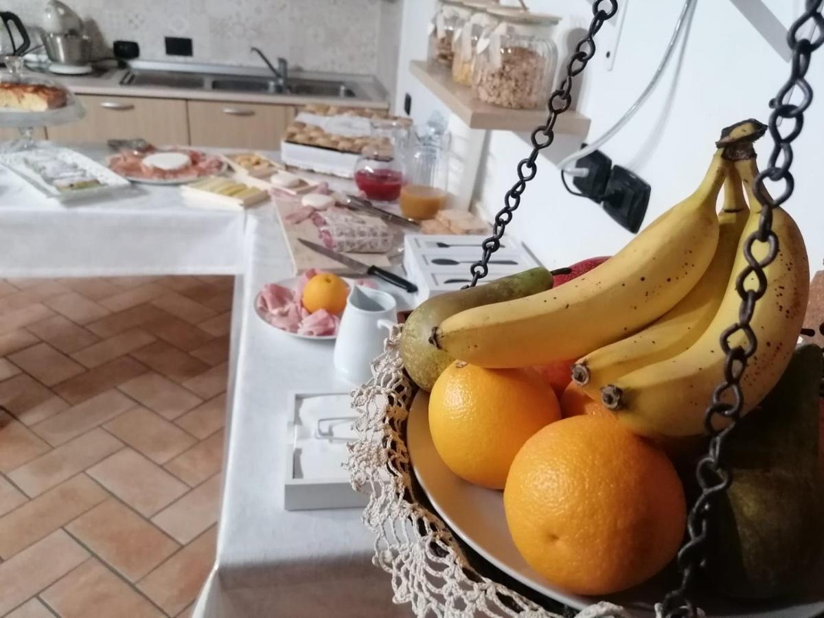 Ca Reginella B&B Диано-д'Альба Экстерьер фото